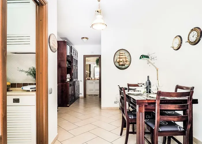 Apartment La Strada Al Mare *