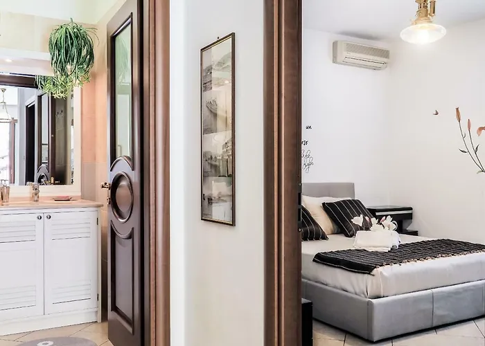 La Strada Al Mare Специя